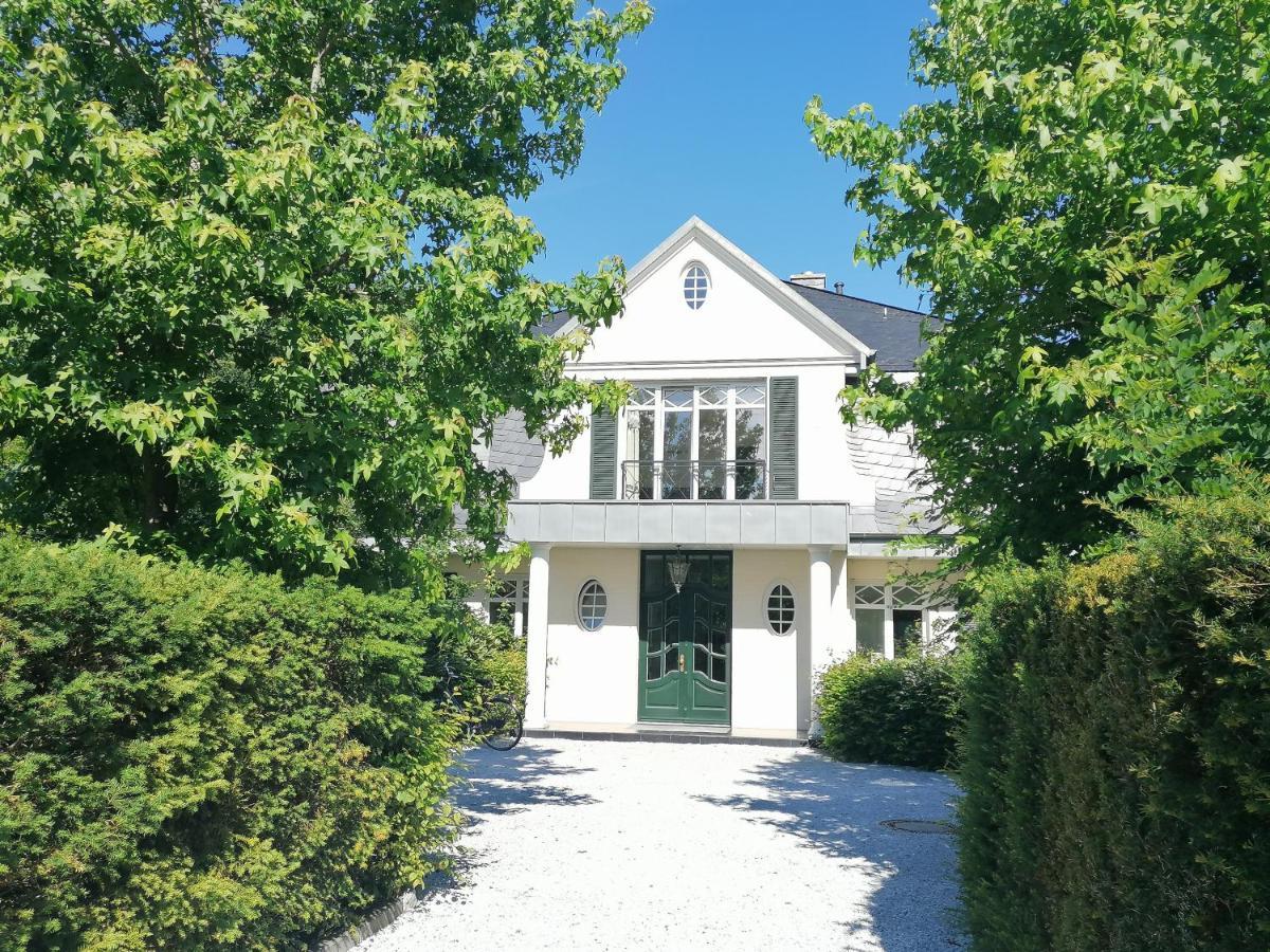Villa Julian Doppelzimmer Aurich Buitenkant foto