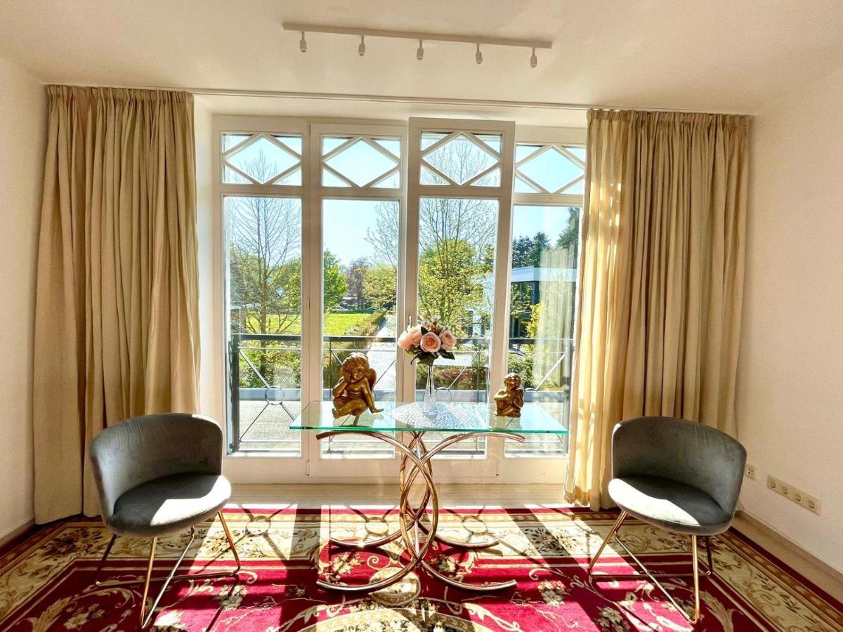Villa Julian Doppelzimmer Aurich Buitenkant foto